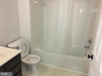 14391 Fallsmere Cir, Gainesville, VA 20155 - photo 4