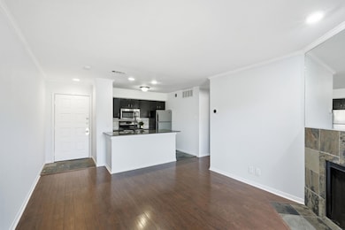 8888 Tallwood Dr unit 2206, Austin, TX 78759 - photo 6