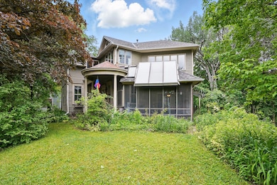1221 mulberry ave-001