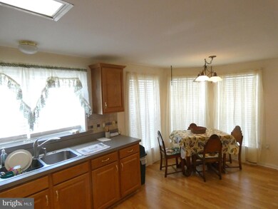 6 Forest Dr, Hightstown, NJ 08520 - photo 5