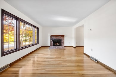 230 Irondequoit Rd, Franklin, MA 02038 - photo 4
