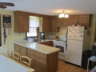 8 Tracy Ln unit A, Brewster, MA 02631 - photo 6