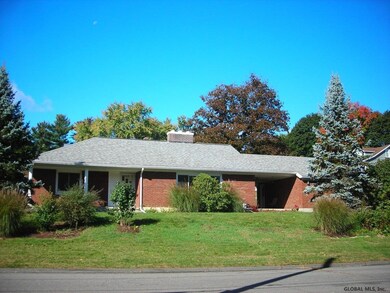 14 Chelton Ave, Troy, NY 12180 - photo 2