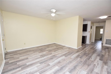 619 Robin Rd unit 2, Lakeland, FL 33803 - photo 7