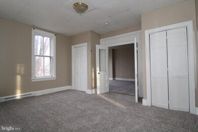 524 Virginia Ave unit 1, Hagerstown, MD 21740 - photo 4