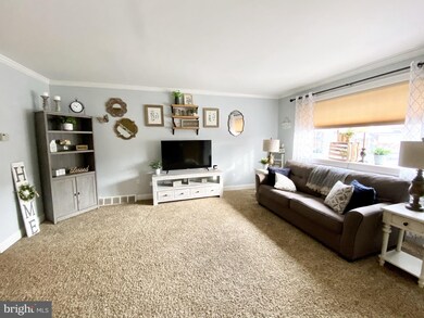 4230 Lyman Dr, Philadelphia, PA 19114 - photo 2