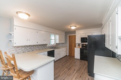 2022 Virts Ln, Jefferson, MD 21755 - photo 7