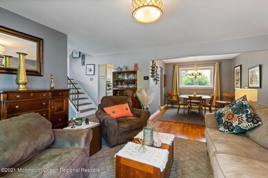615 Laurel Avenue Hazlet NJ-large-012-01