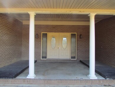 8 Pineview Dr, Laurel, MS 39440 - photo 3