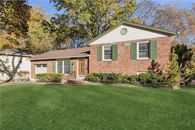 5307 N Virginia Ave, Kansas City, MO 64118 - photo 2