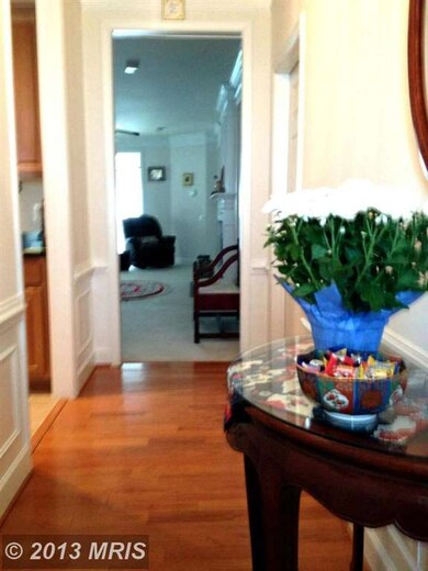 8896 Calla Lily Ct, Lorton, VA 22079 - photo 2