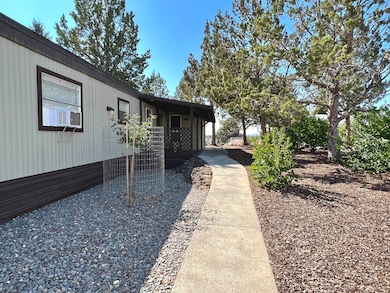 6100 S Highway 97 unit 39, Redmond, OR 97756 - photo 6