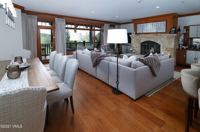 horizon_pass_309_living_1
