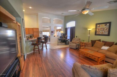 family room-3-2