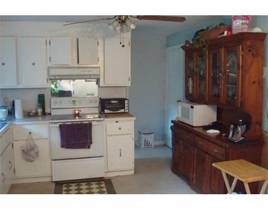 2 Browning Pond Rd, Spencer, MA 01562 - photo 3