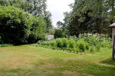 2113 Baldwin Dr, Niles, MI 49120 - photo 7