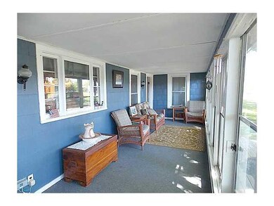 Porch - Enclosed