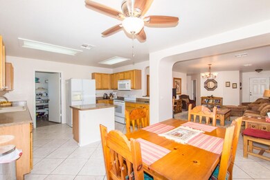 05 Kitchen
