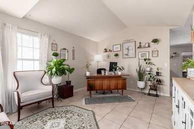 1811 S 39th St unit 73, Mesa, AZ 85206 - photo 2