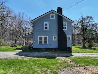 749 S River Rd, Covington, IN 47932 - photo 4