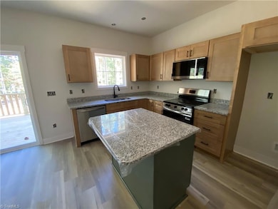 6940 Tia Ct, High Point, NC 27263 - photo 7