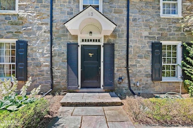 93 Merriweather Rd, Grosse Pointe Farms, MI 48236 - photo 2