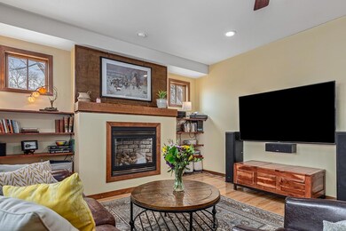 1409 E Broadway - Mary (19 of 46)_WEB