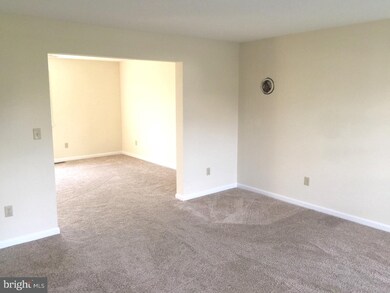 13 Albans Ct, Bernville, PA 19506 - photo 2