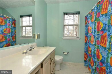 15809 Lautrec Ct, North Potomac, MD 20878 - photo 6