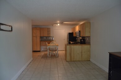 98 Pemberton St unit 23, Dracut, MA 01826 - photo 4