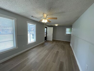 1314 S Mirick Ave unit B, Denison, TX 75020 - photo 3