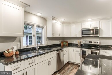 70 Edison Rd, Palmyra, PA 17078 - photo 5