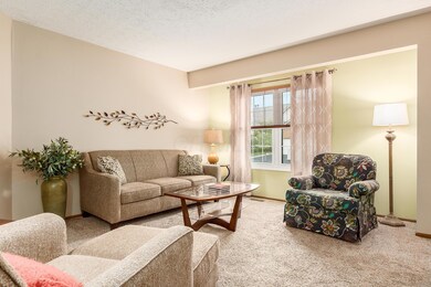 S - 1169 Cambridge Way - 022