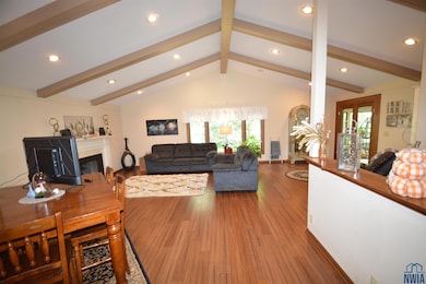 3718 S Briar Path, Sioux City, IA 51104 - photo 7