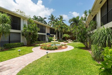 03_Courtyard_1