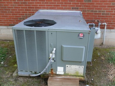 701 Hawthorne St, Hopkinsville, KY 42240 - photo 4