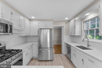 13302 Tamarack Rd, Silver Spring, MD 20904 - photo 6