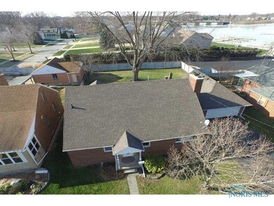 5607 304th St, Toledo, OH 43611 - photo 2