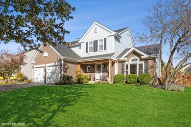 1710 W Cottonwood Trail, Hoffman Estates, IL 60192 - photo 2