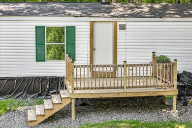 8-web-or-mls-677-clark-rd