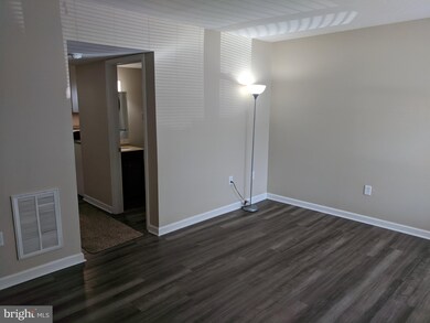 5197 Heritage Dr, King George, VA 22485 - photo 2