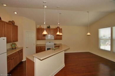 Kitchen/Breakfast Nook