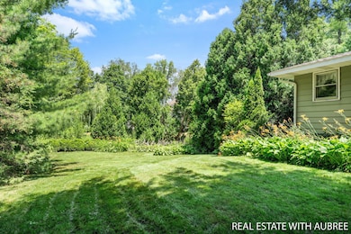 6-web-or-mls-A7408908