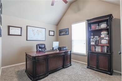 2429 NW 174th St, Edmond, OK 73012 - photo 4