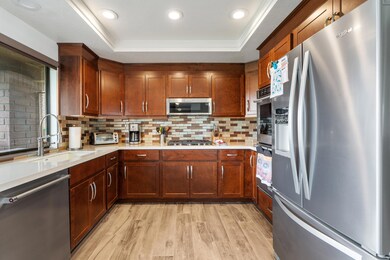 120 Presidio Place, Palm Desert, CA 92260 - photo 2