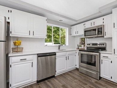 11 Joseph Rd, Framingham, MA 01701 - photo 6