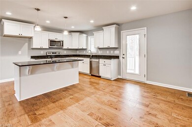 1808 Ashbrook View Ln, Asheboro, NC 27205 - photo 7