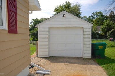 1638 Sycamore St, Niles, MI 49120 - photo 2