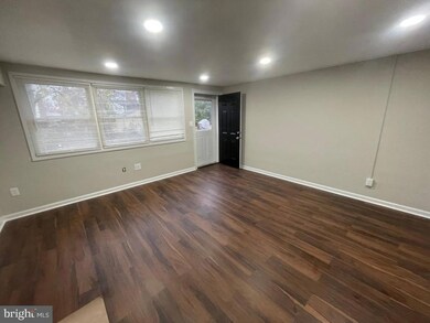 3216 Gorham Ct, Halethorpe, MD 21227 - photo 5