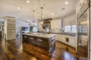 Gourmet Kitchen